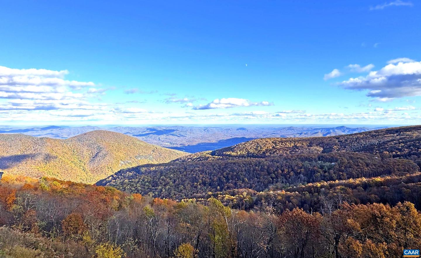 1582 VISTAS CONDOS, WINTERGREEN RESORT, Virginia 22967, 3 Bedrooms Bedrooms, ,3 BathroomsBathrooms,Residential,For sale,1582 VISTAS CONDOS,670755 MLS # 670755 1582 VISTAS CONDOS, WINTERGREEN RESORT, Virginia 22967, 3 Bedrooms Bedrooms, ,3 BathroomsBathrooms,Residential,For sale,1582 VISTAS CONDOS,670755 MLS # 670755