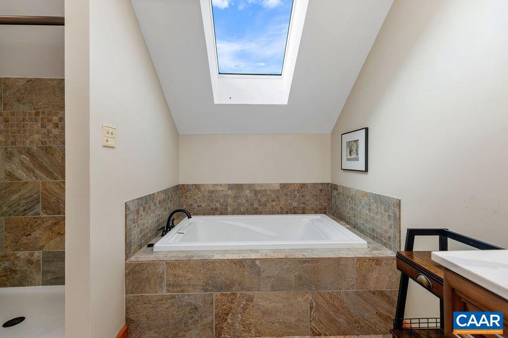 1582 VISTAS CONDOS, WINTERGREEN RESORT, Virginia 22967, 3 Bedrooms Bedrooms, ,3 BathroomsBathrooms,Residential,For sale,1582 VISTAS CONDOS,670755 MLS # 670755 1582 VISTAS CONDOS, WINTERGREEN RESORT, Virginia 22967, 3 Bedrooms Bedrooms, ,3 BathroomsBathrooms,Residential,For sale,1582 VISTAS CONDOS,670755 MLS # 670755