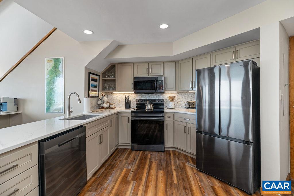 1582 VISTAS CONDOS, WINTERGREEN RESORT, Virginia 22967, 3 Bedrooms Bedrooms, ,3 BathroomsBathrooms,Residential,For sale,1582 VISTAS CONDOS,670755 MLS # 670755 1582 VISTAS CONDOS, WINTERGREEN RESORT, Virginia 22967, 3 Bedrooms Bedrooms, ,3 BathroomsBathrooms,Residential,For sale,1582 VISTAS CONDOS,670755 MLS # 670755