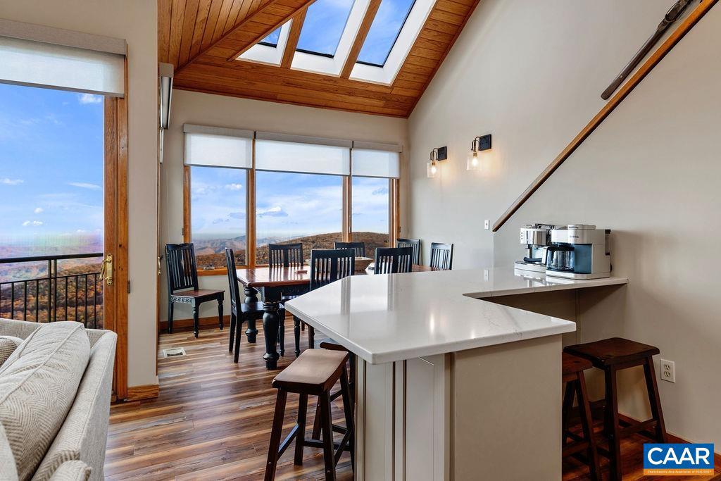 1582 VISTAS CONDOS, WINTERGREEN RESORT, Virginia 22967, 3 Bedrooms Bedrooms, ,3 BathroomsBathrooms,Residential,For sale,1582 VISTAS CONDOS,670755 MLS # 670755 1582 VISTAS CONDOS, WINTERGREEN RESORT, Virginia 22967, 3 Bedrooms Bedrooms, ,3 BathroomsBathrooms,Residential,For sale,1582 VISTAS CONDOS,670755 MLS # 670755