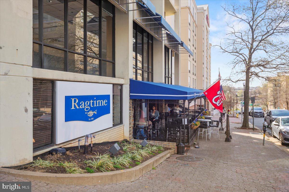 2504 WASHINGTON BLVD, ARLINGTON, Virginia 22201, 5 Bedrooms Bedrooms, ,5 BathroomsBathrooms,Residential,For sale,2504 WASHINGTON BLVD,VAAR2065750 MLS # VAAR2065750 2504 WASHINGTON BLVD, ARLINGTON, Virginia 22201, 5 Bedrooms Bedrooms, ,5 BathroomsBathrooms,Residential,For sale,2504 WASHINGTON BLVD,VAAR2065750 MLS # VAAR2065750