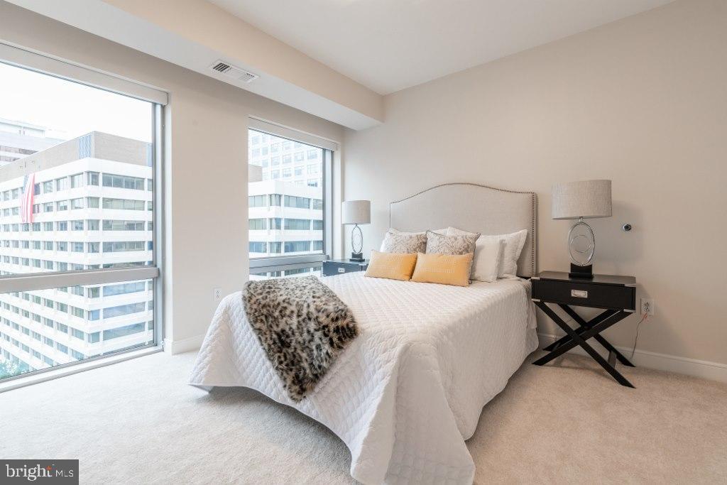 1111 19TH ST N #1403, ARLINGTON, Virginia 22209, 2 Bedrooms Bedrooms, ,2 BathroomsBathrooms,Residential,For sale,1111 19TH ST N #1403,VAAR2065754 MLS # VAAR2065754