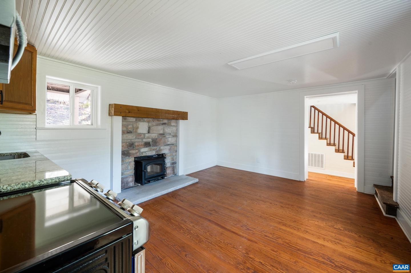 2728 EAST BRANCH LOOP, ROSELAND, Virginia 22967, 2 Bedrooms Bedrooms, ,2 BathroomsBathrooms,Residential,For sale,2728 EAST BRANCH LOOP,670774 MLS # 670774 2728 EAST BRANCH LOOP, ROSELAND, Virginia 22967, 2 Bedrooms Bedrooms, ,2 BathroomsBathrooms,Residential,For sale,2728 EAST BRANCH LOOP,670774 MLS # 670774