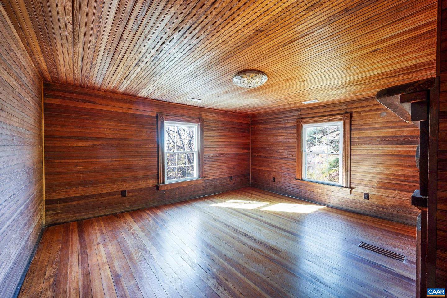 2728 EAST BRANCH LOOP, ROSELAND, Virginia 22967, 2 Bedrooms Bedrooms, ,2 BathroomsBathrooms,Residential,For sale,2728 EAST BRANCH LOOP,670774 MLS # 670774 2728 EAST BRANCH LOOP, ROSELAND, Virginia 22967, 2 Bedrooms Bedrooms, ,2 BathroomsBathrooms,Residential,For sale,2728 EAST BRANCH LOOP,670774 MLS # 670774