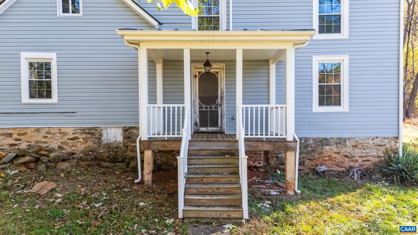 2728 EAST BRANCH LOOP, ROSELAND, Virginia 22967, 2 Bedrooms Bedrooms, ,2 BathroomsBathrooms,Residential,For sale,2728 EAST BRANCH LOOP,670774 MLS # 670774 2728 EAST BRANCH LOOP, ROSELAND, Virginia 22967, 2 Bedrooms Bedrooms, ,2 BathroomsBathrooms,Residential,For sale,2728 EAST BRANCH LOOP,670774 MLS # 670774
