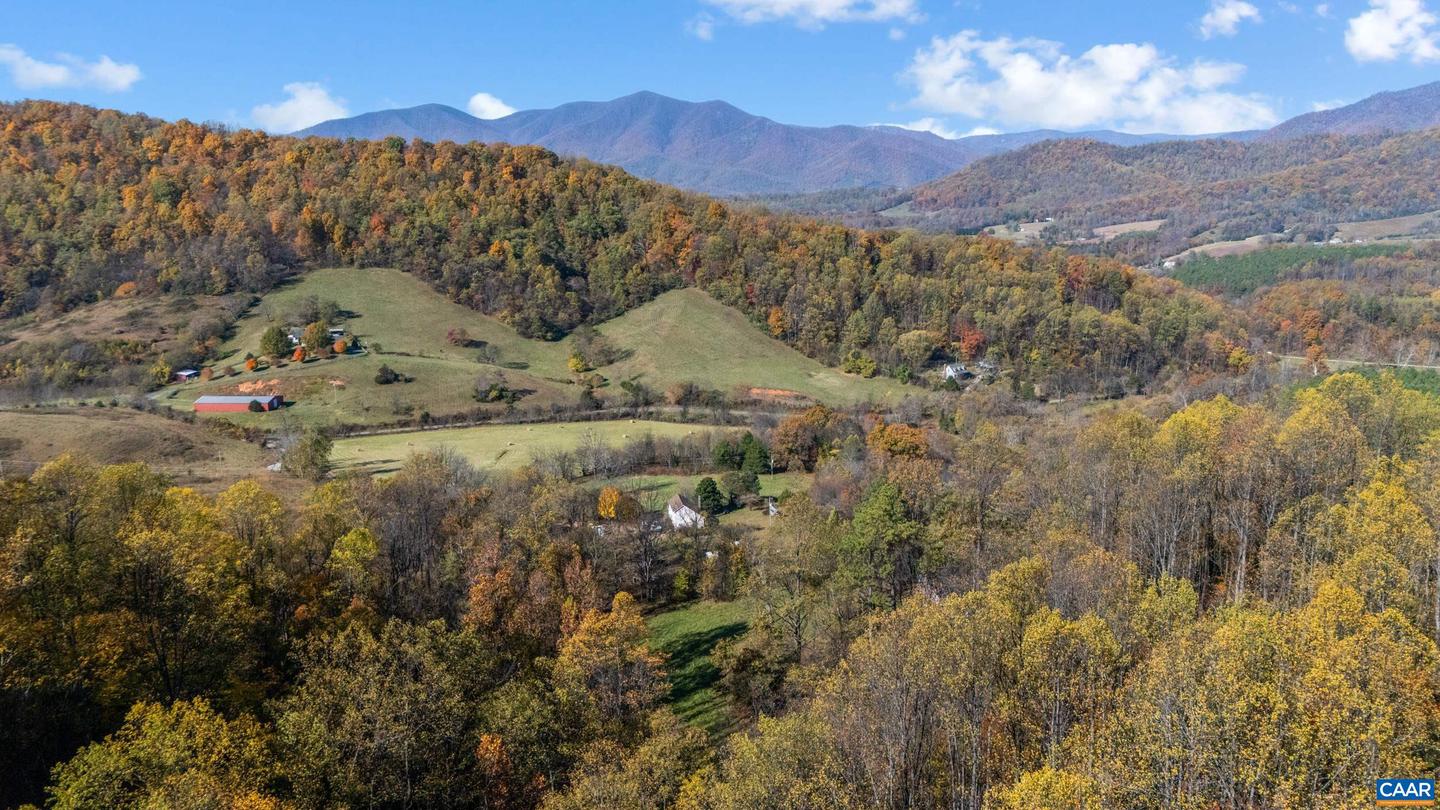 2728 EAST BRANCH LOOP, ROSELAND, Virginia 22967, 2 Bedrooms Bedrooms, ,2 BathroomsBathrooms,Residential,For sale,2728 EAST BRANCH LOOP,670774 MLS # 670774 2728 EAST BRANCH LOOP, ROSELAND, Virginia 22967, 2 Bedrooms Bedrooms, ,2 BathroomsBathrooms,Residential,For sale,2728 EAST BRANCH LOOP,670774 MLS # 670774