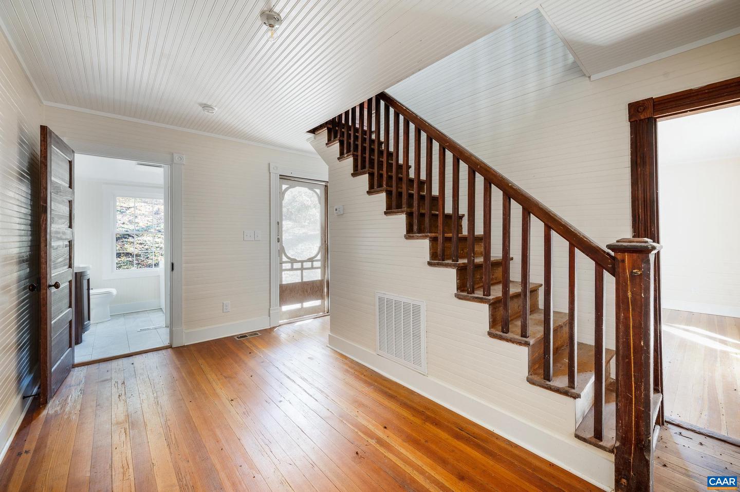 2728 EAST BRANCH LOOP, ROSELAND, Virginia 22967, 2 Bedrooms Bedrooms, ,2 BathroomsBathrooms,Residential,For sale,2728 EAST BRANCH LOOP,670774 MLS # 670774 2728 EAST BRANCH LOOP, ROSELAND, Virginia 22967, 2 Bedrooms Bedrooms, ,2 BathroomsBathrooms,Residential,For sale,2728 EAST BRANCH LOOP,670774 MLS # 670774