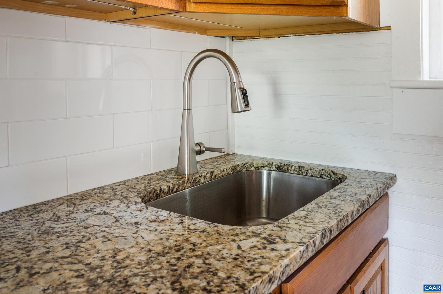 2728 EAST BRANCH LOOP, ROSELAND, Virginia 22967, 2 Bedrooms Bedrooms, ,2 BathroomsBathrooms,Residential,For sale,2728 EAST BRANCH LOOP,670774 MLS # 670774 2728 EAST BRANCH LOOP, ROSELAND, Virginia 22967, 2 Bedrooms Bedrooms, ,2 BathroomsBathrooms,Residential,For sale,2728 EAST BRANCH LOOP,670774 MLS # 670774