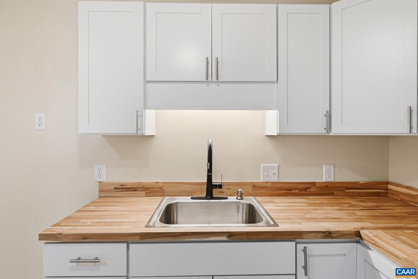 247 GOLDENROD RD, RUCKERSVILLE, Virginia 22968, 3 Bedrooms Bedrooms, ,2 BathroomsBathrooms,Residential,For sale,247 GOLDENROD RD,670742 MLS # 670742 247 GOLDENROD RD, RUCKERSVILLE, Virginia 22968, 3 Bedrooms Bedrooms, ,2 BathroomsBathrooms,Residential,For sale,247 GOLDENROD RD,670742 MLS # 670742