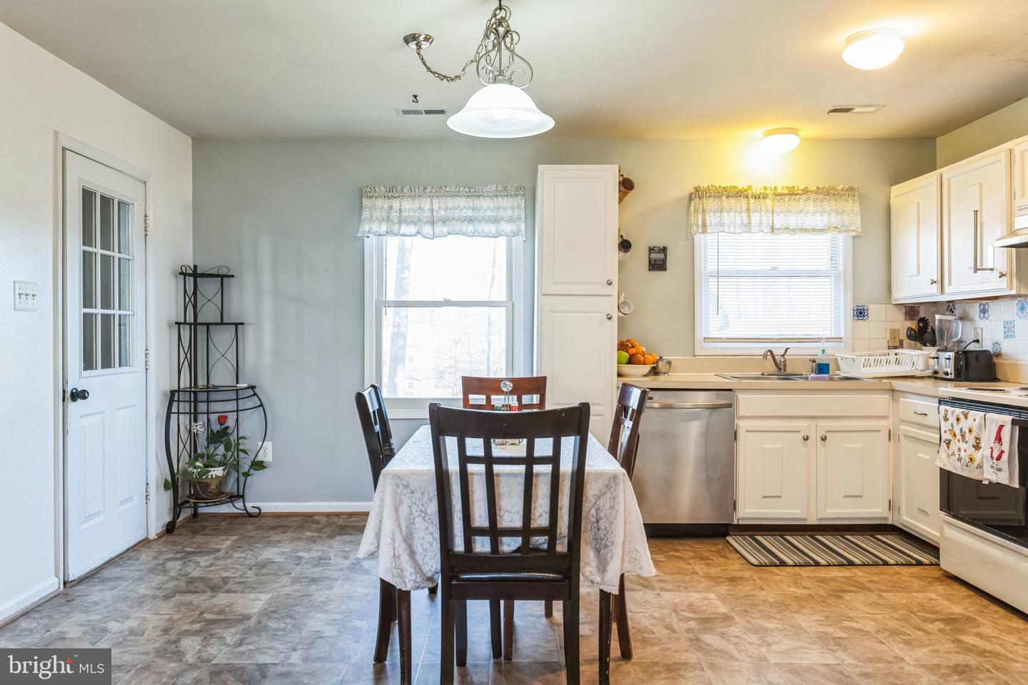 9 BREEZY HILL DR, STAFFORD, Virginia 22556, 3 Bedrooms Bedrooms, ,1 BathroomBathrooms,Residential,For sale,9 BREEZY HILL DR,VAST2044050 MLS # VAST2044050 9 BREEZY HILL DR, STAFFORD, Virginia 22556, 3 Bedrooms Bedrooms, ,1 BathroomBathrooms,Residential,For sale,9 BREEZY HILL DR,VAST2044050 MLS # VAST2044050