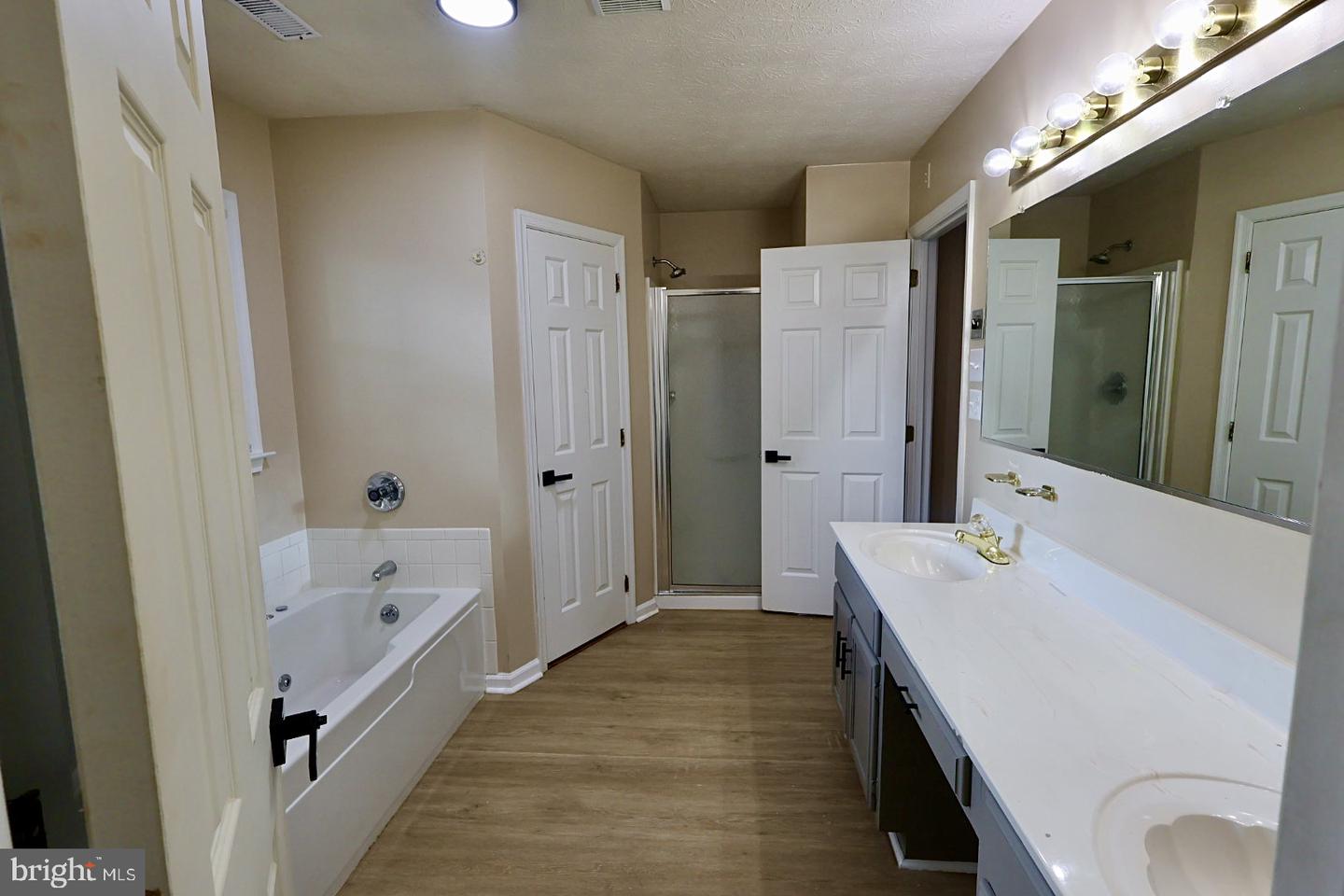 733 CASEY, NEWPORT NEWS, Virginia 23601, 3 Bedrooms Bedrooms, ,2 BathroomsBathrooms,Residential,For sale,733 CASEY,VANN2000114 MLS # VANN2000114