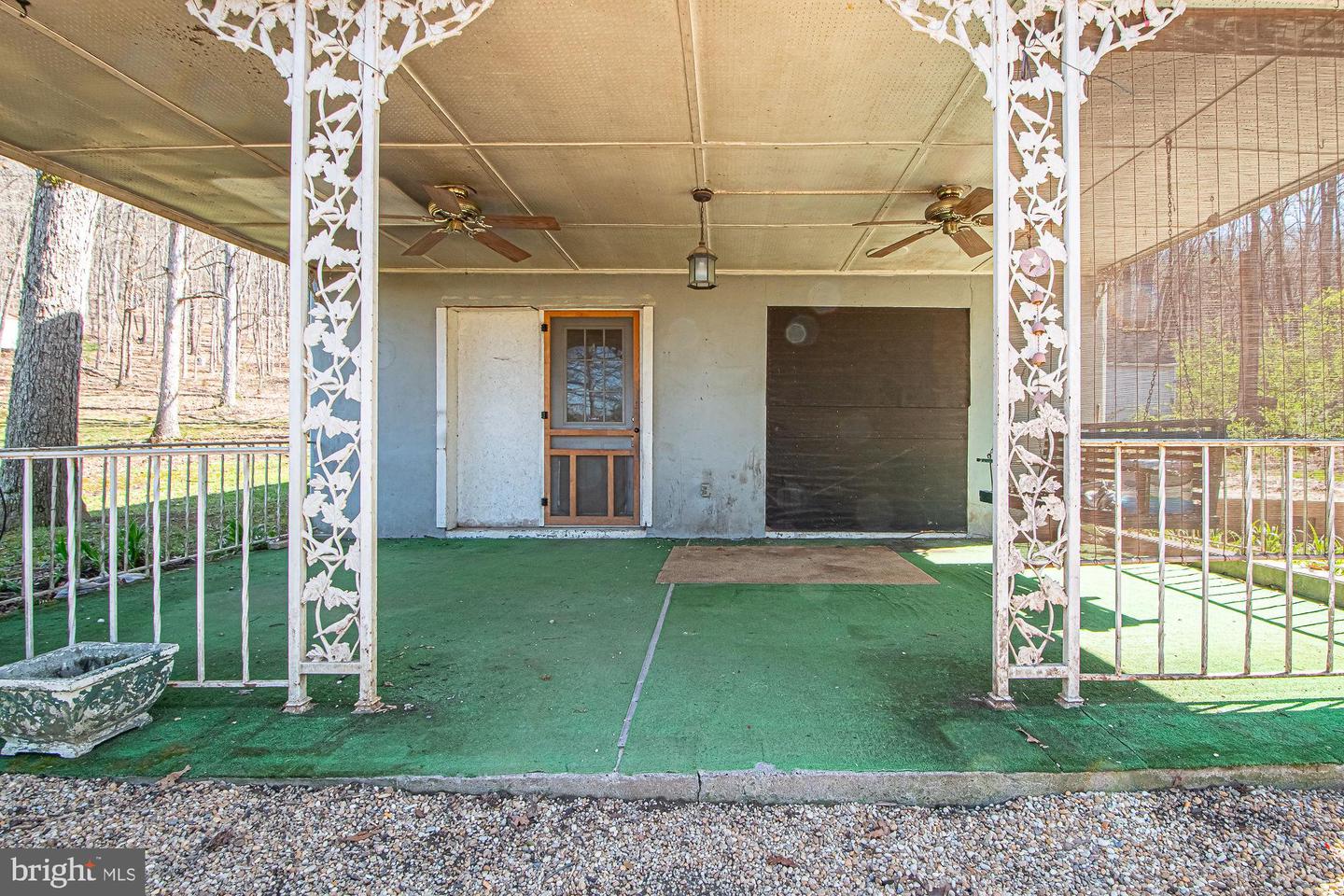 4792 HOWELLSVILLE RD, FRONT ROYAL, Virginia 22630, 2 Bedrooms Bedrooms, ,2 BathroomsBathrooms,Residential,For sale,4792 HOWELLSVILLE RD,VAWR2010820 MLS # VAWR2010820 4792 HOWELLSVILLE RD, FRONT ROYAL, Virginia 22630, 2 Bedrooms Bedrooms, ,2 BathroomsBathrooms,Residential,For sale,4792 HOWELLSVILLE RD,VAWR2010820 MLS # VAWR2010820