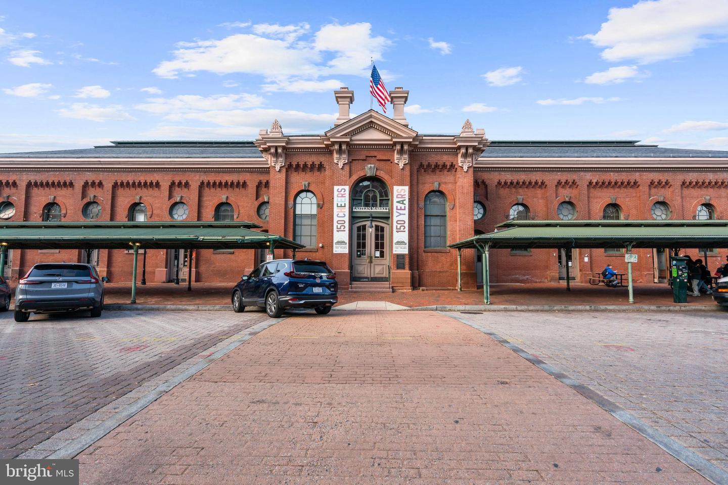 1341 EAST CAPITOL ST SE #302, WASHINGTON, District Of Columbia 20003, 2 Bedrooms Bedrooms, ,1 BathroomBathrooms,Residential,For sale,1341 EAST CAPITOL ST SE #302,DCDC2225476 MLS # DCDC2225476 1341 EAST CAPITOL ST SE #302, WASHINGTON, District Of Columbia 20003, 2 Bedrooms Bedrooms, ,1 BathroomBathrooms,Residential,For sale,1341 EAST CAPITOL ST SE #302,DCDC2225476 MLS # DCDC2225476