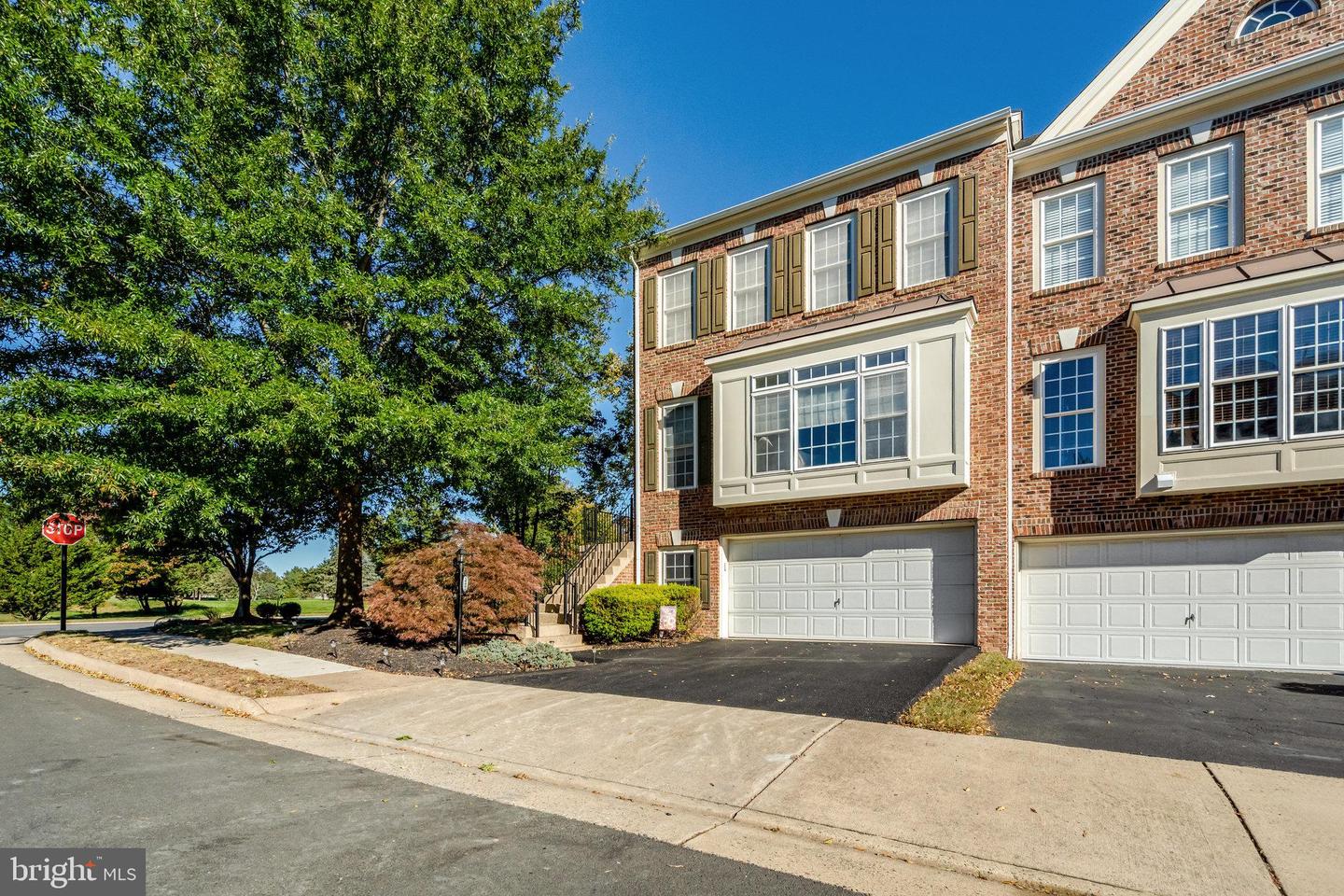 14400 VERDE PL, HAYMARKET, Virginia 20169, 4 Bedrooms Bedrooms, ,3 BathroomsBathrooms,Residential,For sale,14400 VERDE PL,VAPW2106234 MLS # VAPW2106234 14400 VERDE PL, HAYMARKET, Virginia 20169, 4 Bedrooms Bedrooms, ,3 BathroomsBathrooms,Residential,For sale,14400 VERDE PL,VAPW2106234 MLS # VAPW2106234