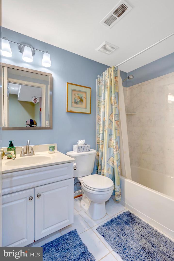 14400 VERDE PL, HAYMARKET, Virginia 20169, 4 Bedrooms Bedrooms, ,3 BathroomsBathrooms,Residential,For sale,14400 VERDE PL,VAPW2106234 MLS # VAPW2106234 14400 VERDE PL, HAYMARKET, Virginia 20169, 4 Bedrooms Bedrooms, ,3 BathroomsBathrooms,Residential,For sale,14400 VERDE PL,VAPW2106234 MLS # VAPW2106234