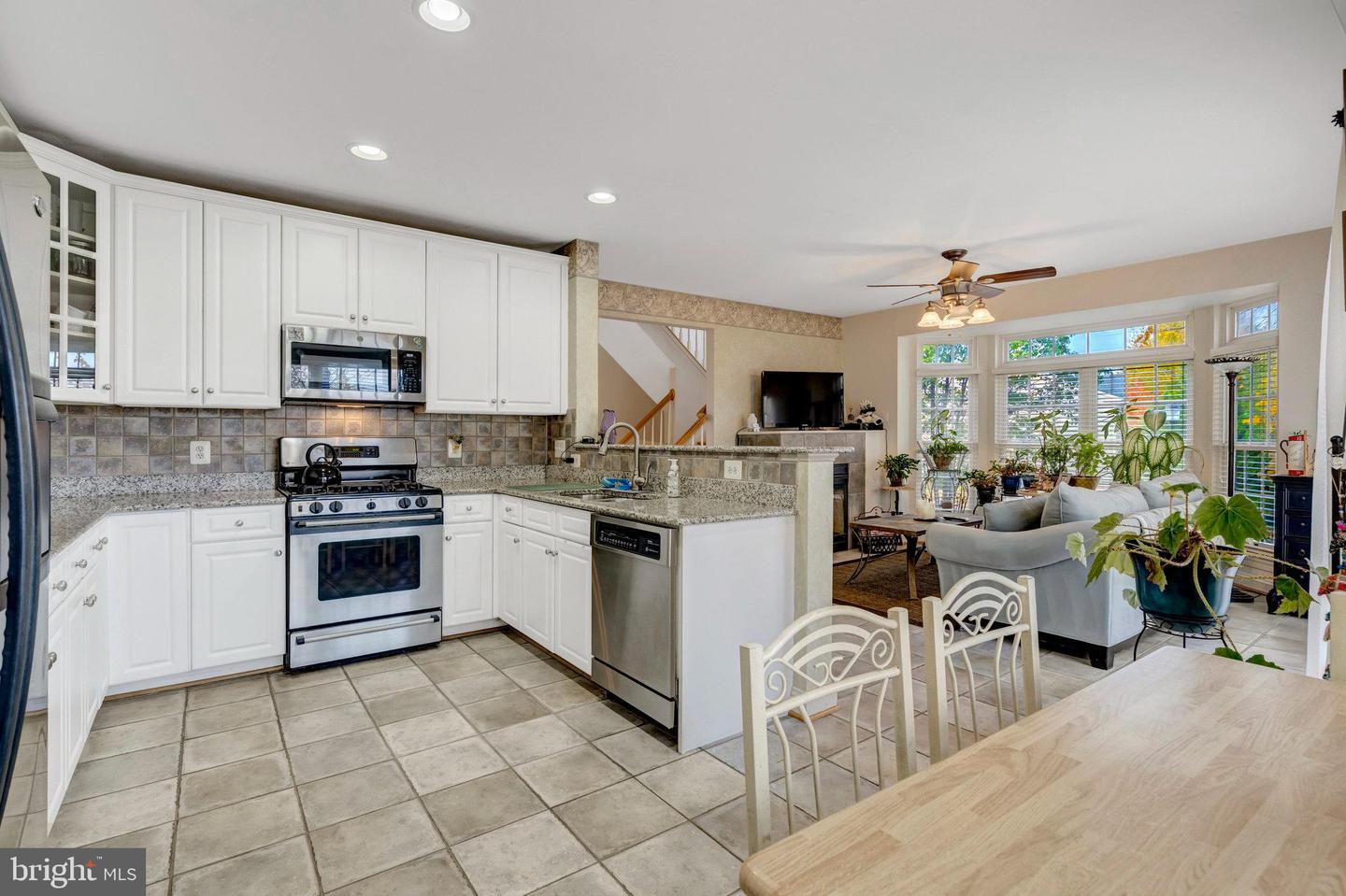 14400 VERDE PL, HAYMARKET, Virginia 20169, 4 Bedrooms Bedrooms, ,3 BathroomsBathrooms,Residential,For sale,14400 VERDE PL,VAPW2106234 MLS # VAPW2106234 14400 VERDE PL, HAYMARKET, Virginia 20169, 4 Bedrooms Bedrooms, ,3 BathroomsBathrooms,Residential,For sale,14400 VERDE PL,VAPW2106234 MLS # VAPW2106234