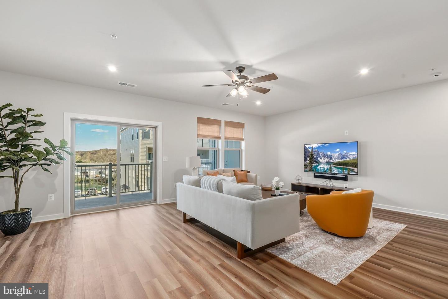 609-B PERCY PL, MANASSAS PARK, Virginia 20111, 3 Bedrooms Bedrooms, ,2 BathroomsBathrooms,Residential,For sale,609-B PERCY PL,VAMP2003404 MLS # VAMP2003404 609-B PERCY PL, MANASSAS PARK, Virginia 20111, 3 Bedrooms Bedrooms, ,2 BathroomsBathrooms,Residential,For sale,609-B PERCY PL,VAMP2003404 MLS # VAMP2003404