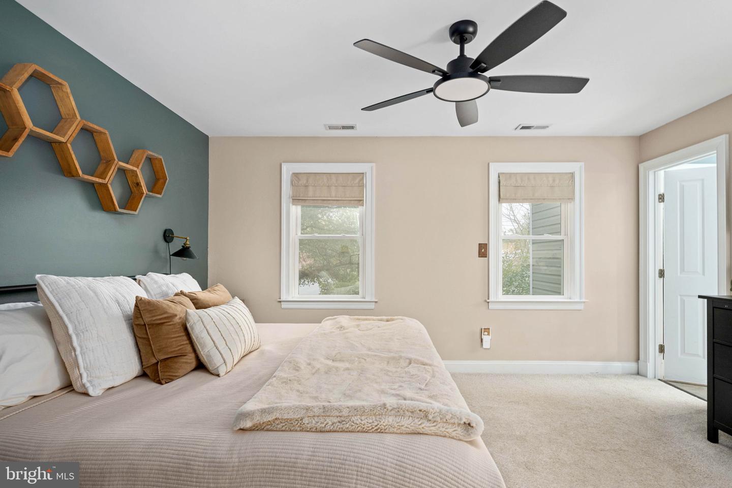 2915-1/2 GARLAND AVE, RICHMOND, Virginia 23222, 3 Bedrooms Bedrooms, ,2 BathroomsBathrooms,Residential,For sale,2915-1/2 GARLAND AVE,VARC2000778 MLS # VARC2000778 2915-1/2 GARLAND AVE, RICHMOND, Virginia 23222, 3 Bedrooms Bedrooms, ,2 BathroomsBathrooms,Residential,For sale,2915-1/2 GARLAND AVE,VARC2000778 MLS # VARC2000778