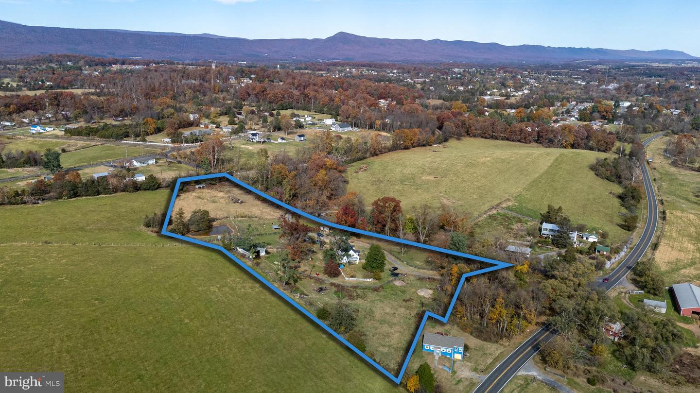 143 LAKEWOOD RD, LURAY, Virginia 22835, 4 Bedrooms Bedrooms, ,2 BathroomsBathrooms,Residential,For sale,143 LAKEWOOD RD,VAPA2005522 MLS # VAPA2005522 143 LAKEWOOD RD, LURAY, Virginia 22835, 4 Bedrooms Bedrooms, ,2 BathroomsBathrooms,Residential,For sale,143 LAKEWOOD RD,VAPA2005522 MLS # VAPA2005522