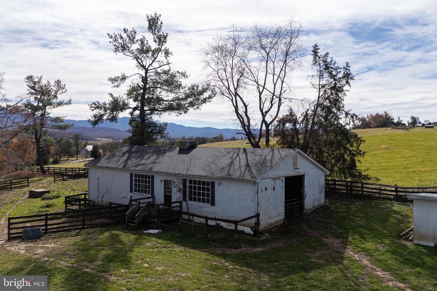 143 LAKEWOOD RD, LURAY, Virginia 22835, 4 Bedrooms Bedrooms, ,2 BathroomsBathrooms,Residential,For sale,143 LAKEWOOD RD,VAPA2005522 MLS # VAPA2005522 143 LAKEWOOD RD, LURAY, Virginia 22835, 4 Bedrooms Bedrooms, ,2 BathroomsBathrooms,Residential,For sale,143 LAKEWOOD RD,VAPA2005522 MLS # VAPA2005522