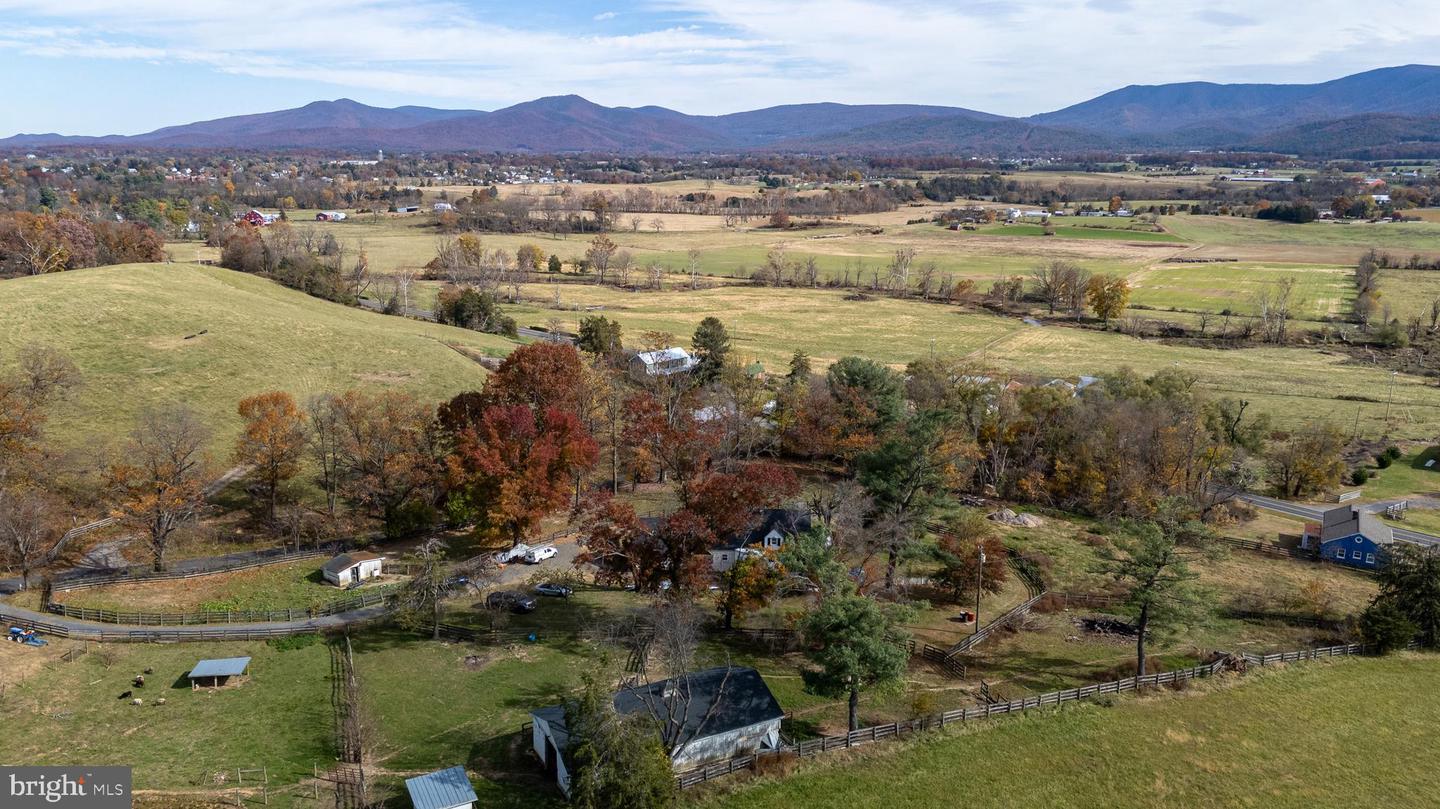 143 LAKEWOOD RD, LURAY, Virginia 22835, 4 Bedrooms Bedrooms, ,2 BathroomsBathrooms,Residential,For sale,143 LAKEWOOD RD,VAPA2005522 MLS # VAPA2005522 143 LAKEWOOD RD, LURAY, Virginia 22835, 4 Bedrooms Bedrooms, ,2 BathroomsBathrooms,Residential,For sale,143 LAKEWOOD RD,VAPA2005522 MLS # VAPA2005522