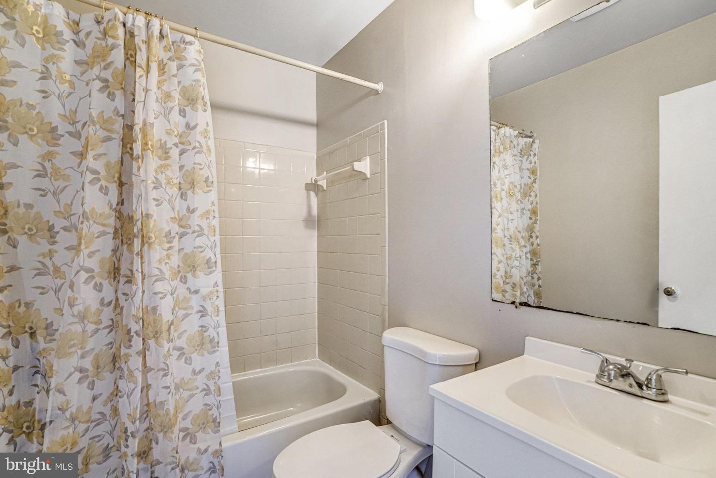 15355 GATEHOUSE TER, WOODBRIDGE, Virginia 22191, 2 Bedrooms Bedrooms, ,3 BathroomsBathrooms,Residential,For sale,15355 GATEHOUSE TER,VAPW2106538 MLS # VAPW2106538 15355 GATEHOUSE TER, WOODBRIDGE, Virginia 22191, 2 Bedrooms Bedrooms, ,3 BathroomsBathrooms,Residential,For sale,15355 GATEHOUSE TER,VAPW2106538 MLS # VAPW2106538