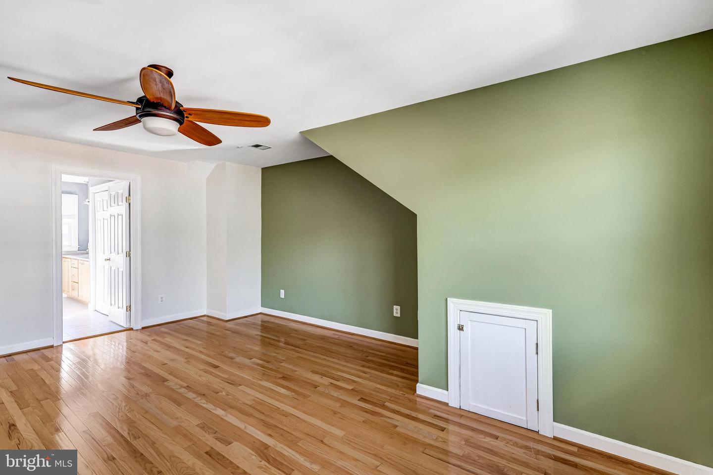 504-B N THOMAS ST, ARLINGTON, Virginia 22203, 3 Bedrooms Bedrooms, ,3 BathroomsBathrooms,Residential,For sale,504-B N THOMAS ST,VAAR2065248 MLS # VAAR2065248 504-B N THOMAS ST, ARLINGTON, Virginia 22203, 3 Bedrooms Bedrooms, ,3 BathroomsBathrooms,Residential,For sale,504-B N THOMAS ST,VAAR2065248 MLS # VAAR2065248