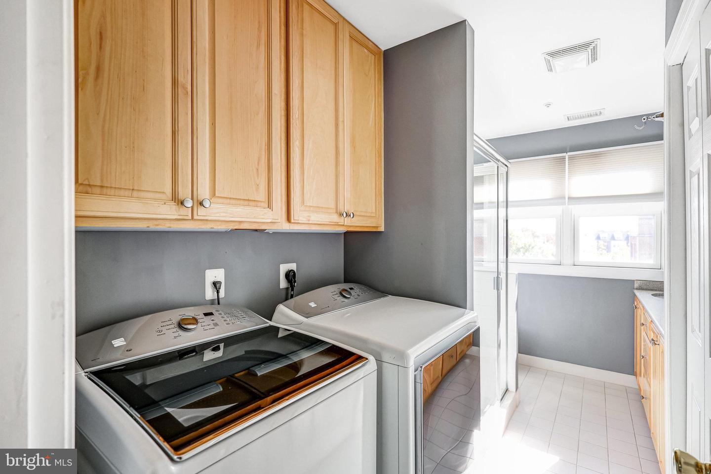 504-B N THOMAS ST, ARLINGTON, Virginia 22203, 3 Bedrooms Bedrooms, ,3 BathroomsBathrooms,Residential,For sale,504-B N THOMAS ST,VAAR2065248 MLS # VAAR2065248 504-B N THOMAS ST, ARLINGTON, Virginia 22203, 3 Bedrooms Bedrooms, ,3 BathroomsBathrooms,Residential,For sale,504-B N THOMAS ST,VAAR2065248 MLS # VAAR2065248