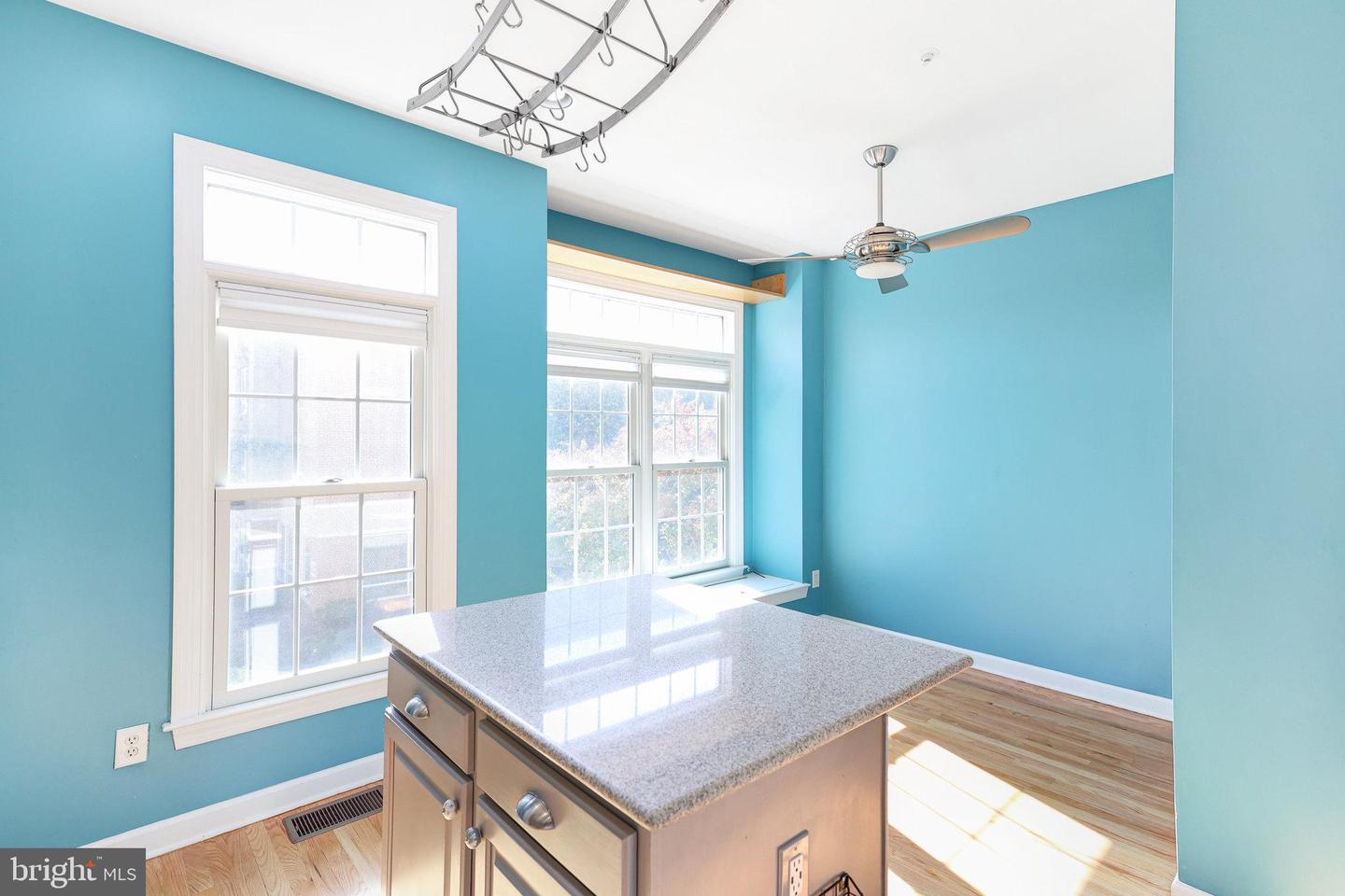 504-B N THOMAS ST, ARLINGTON, Virginia 22203, 3 Bedrooms Bedrooms, ,3 BathroomsBathrooms,Residential,For sale,504-B N THOMAS ST,VAAR2065248 MLS # VAAR2065248 504-B N THOMAS ST, ARLINGTON, Virginia 22203, 3 Bedrooms Bedrooms, ,3 BathroomsBathrooms,Residential,For sale,504-B N THOMAS ST,VAAR2065248 MLS # VAAR2065248