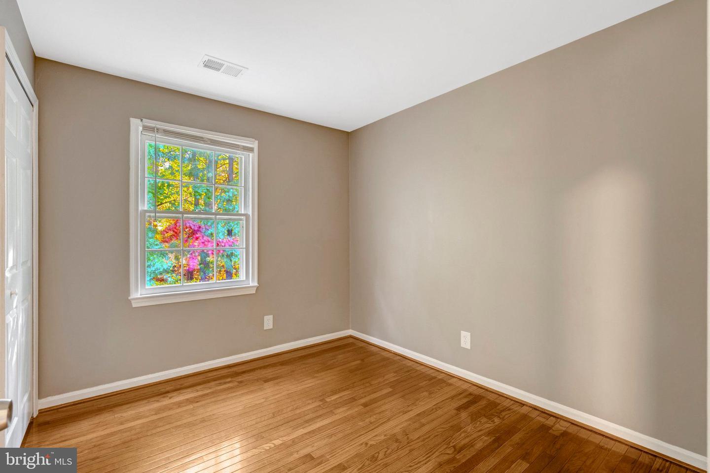 5515 CHESHIRE MEADOWS WAY, FAIRFAX, Virginia 22032, 3 Bedrooms Bedrooms, ,3 BathroomsBathrooms,Residential,For sale,5515 CHESHIRE MEADOWS WAY,VAFX2275846 MLS # VAFX2275846 5515 CHESHIRE MEADOWS WAY, FAIRFAX, Virginia 22032, 3 Bedrooms Bedrooms, ,3 BathroomsBathrooms,Residential,For sale,5515 CHESHIRE MEADOWS WAY,VAFX2275846 MLS # VAFX2275846