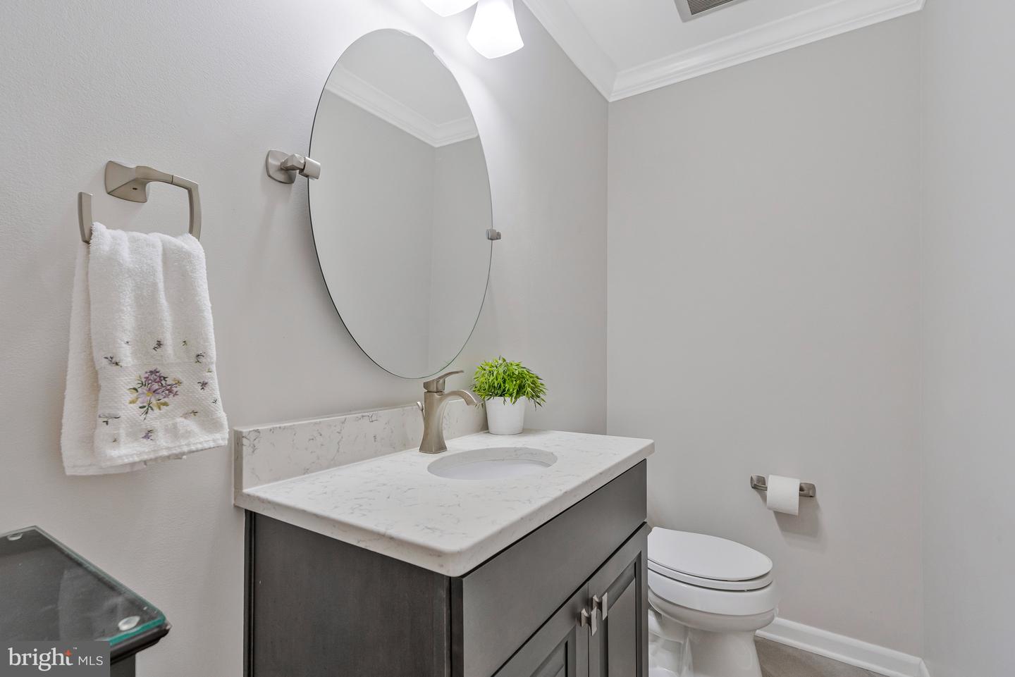 4319 MARKWOOD LN, FAIRFAX, Virginia 22033, 4 Bedrooms Bedrooms, ,2 BathroomsBathrooms,Residential,For sale,4319 MARKWOOD LN,VAFX2275900 MLS # VAFX2275900 4319 MARKWOOD LN, FAIRFAX, Virginia 22033, 4 Bedrooms Bedrooms, ,2 BathroomsBathrooms,Residential,For sale,4319 MARKWOOD LN,VAFX2275900 MLS # VAFX2275900