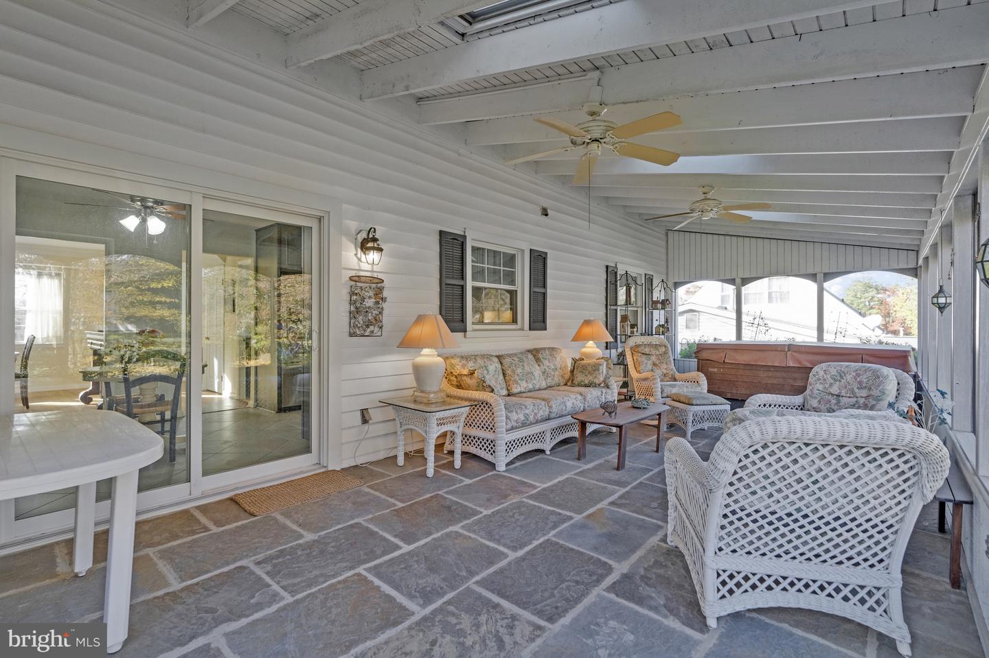 4319 MARKWOOD LN, FAIRFAX, Virginia 22033, 4 Bedrooms Bedrooms, ,2 BathroomsBathrooms,Residential,For sale,4319 MARKWOOD LN,VAFX2275900 MLS # VAFX2275900 4319 MARKWOOD LN, FAIRFAX, Virginia 22033, 4 Bedrooms Bedrooms, ,2 BathroomsBathrooms,Residential,For sale,4319 MARKWOOD LN,VAFX2275900 MLS # VAFX2275900