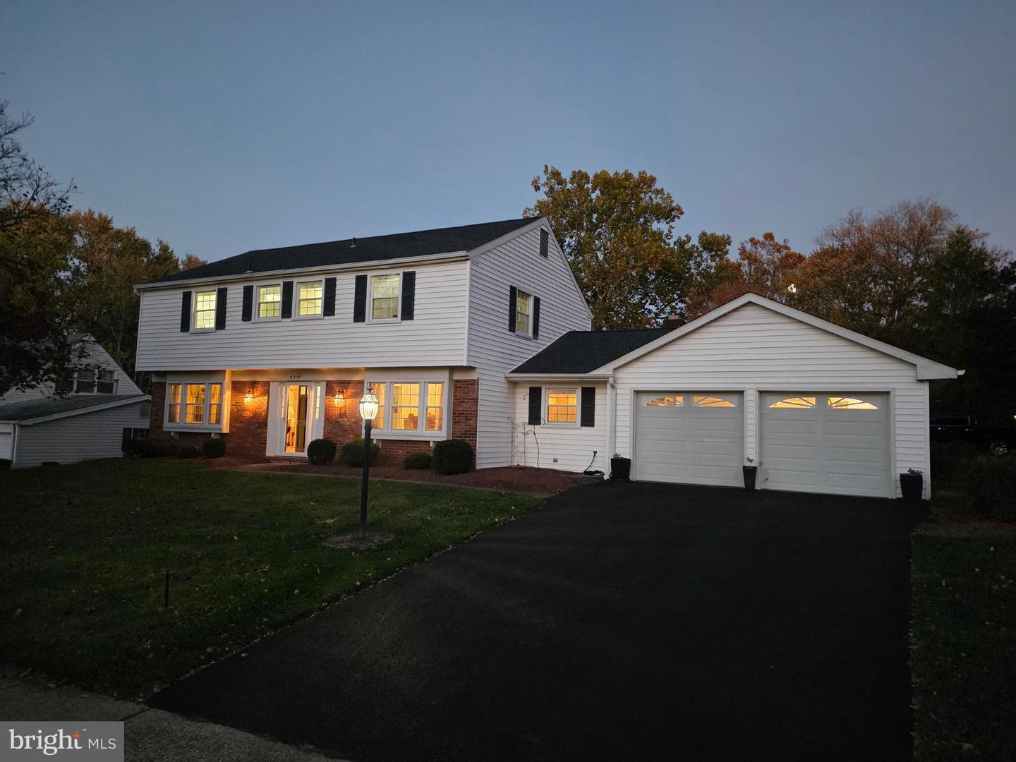 4319 MARKWOOD LN, FAIRFAX, Virginia 22033, 4 Bedrooms Bedrooms, ,2 BathroomsBathrooms,Residential,For sale,4319 MARKWOOD LN,VAFX2275900 MLS # VAFX2275900 4319 MARKWOOD LN, FAIRFAX, Virginia 22033, 4 Bedrooms Bedrooms, ,2 BathroomsBathrooms,Residential,For sale,4319 MARKWOOD LN,VAFX2275900 MLS # VAFX2275900