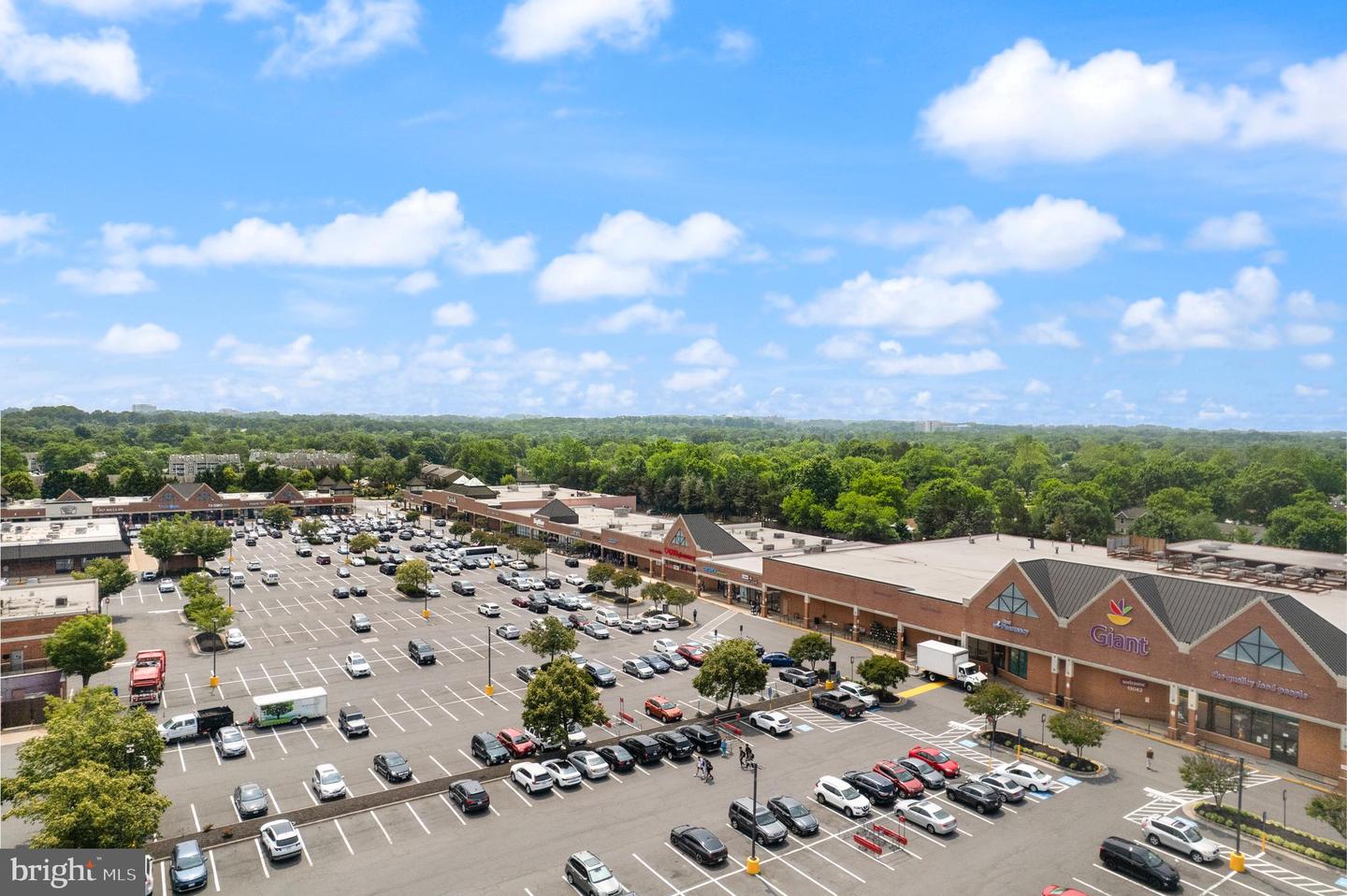 4319 MARKWOOD LN, FAIRFAX, Virginia 22033, 4 Bedrooms Bedrooms, ,2 BathroomsBathrooms,Residential,For sale,4319 MARKWOOD LN,VAFX2275900 MLS # VAFX2275900 4319 MARKWOOD LN, FAIRFAX, Virginia 22033, 4 Bedrooms Bedrooms, ,2 BathroomsBathrooms,Residential,For sale,4319 MARKWOOD LN,VAFX2275900 MLS # VAFX2275900