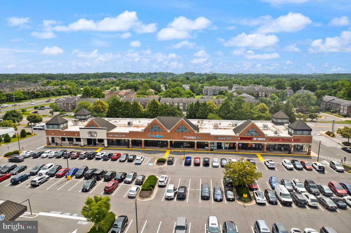 4319 MARKWOOD LN, FAIRFAX, Virginia 22033, 4 Bedrooms Bedrooms, ,2 BathroomsBathrooms,Residential,For sale,4319 MARKWOOD LN,VAFX2275900 MLS # VAFX2275900 4319 MARKWOOD LN, FAIRFAX, Virginia 22033, 4 Bedrooms Bedrooms, ,2 BathroomsBathrooms,Residential,For sale,4319 MARKWOOD LN,VAFX2275900 MLS # VAFX2275900