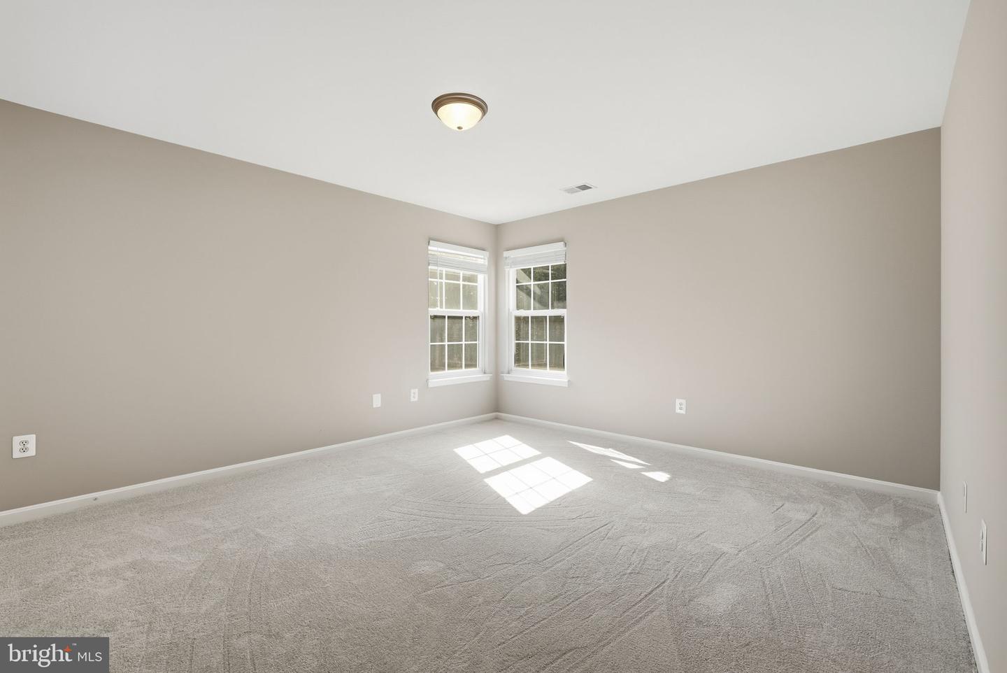 6215 HAW BRANCH CT, MANASSAS, Virginia 20112, 5 Bedrooms Bedrooms, ,3 BathroomsBathrooms,Residential,For sale,6215 HAW BRANCH CT,VAPW2106620 MLS # VAPW2106620 6215 HAW BRANCH CT, MANASSAS, Virginia 20112, 5 Bedrooms Bedrooms, ,3 BathroomsBathrooms,Residential,For sale,6215 HAW BRANCH CT,VAPW2106620 MLS # VAPW2106620