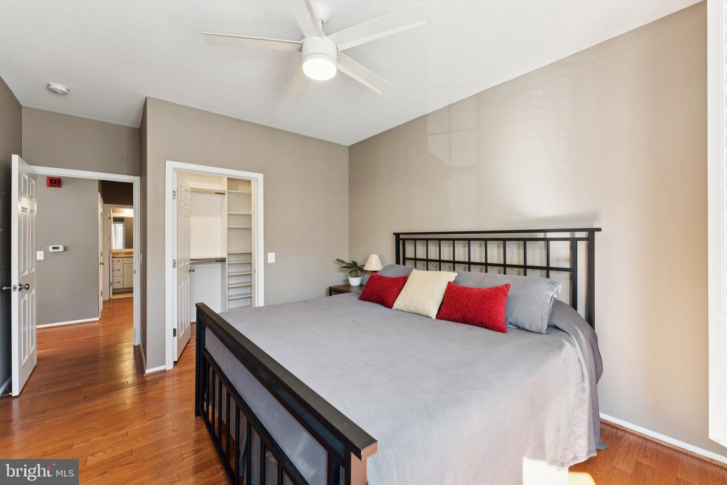 1600 SPRING GATE DR #2315, MCLEAN, Virginia 22102, 2 Bedrooms Bedrooms, ,2 BathroomsBathrooms,Residential,For sale,1600 SPRING GATE DR #2315,VAFX2276254 MLS # VAFX2276254 1600 SPRING GATE DR #2315, MCLEAN, Virginia 22102, 2 Bedrooms Bedrooms, ,2 BathroomsBathrooms,Residential,For sale,1600 SPRING GATE DR #2315,VAFX2276254 MLS # VAFX2276254