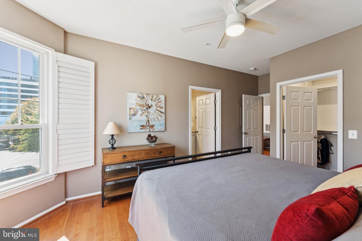 1600 SPRING GATE DR #2315, MCLEAN, Virginia 22102, 2 Bedrooms Bedrooms, ,2 BathroomsBathrooms,Residential,For sale,1600 SPRING GATE DR #2315,VAFX2276254 MLS # VAFX2276254 1600 SPRING GATE DR #2315, MCLEAN, Virginia 22102, 2 Bedrooms Bedrooms, ,2 BathroomsBathrooms,Residential,For sale,1600 SPRING GATE DR #2315,VAFX2276254 MLS # VAFX2276254