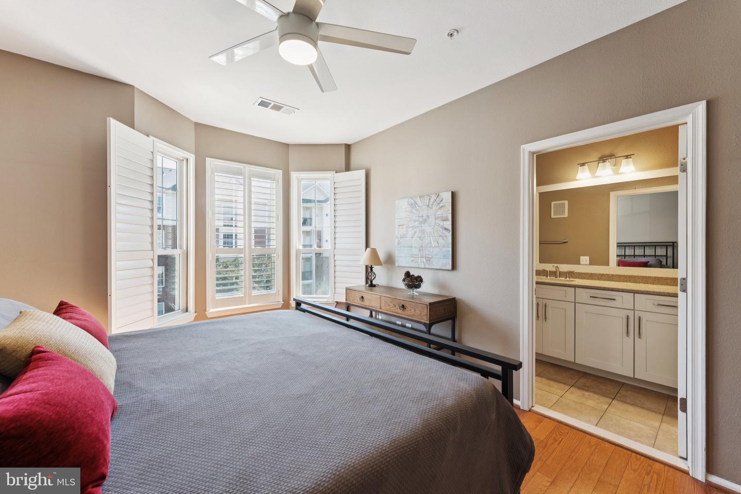 1600 SPRING GATE DR #2315, MCLEAN, Virginia 22102, 2 Bedrooms Bedrooms, ,2 BathroomsBathrooms,Residential,For sale,1600 SPRING GATE DR #2315,VAFX2276254 MLS # VAFX2276254 1600 SPRING GATE DR #2315, MCLEAN, Virginia 22102, 2 Bedrooms Bedrooms, ,2 BathroomsBathrooms,Residential,For sale,1600 SPRING GATE DR #2315,VAFX2276254 MLS # VAFX2276254