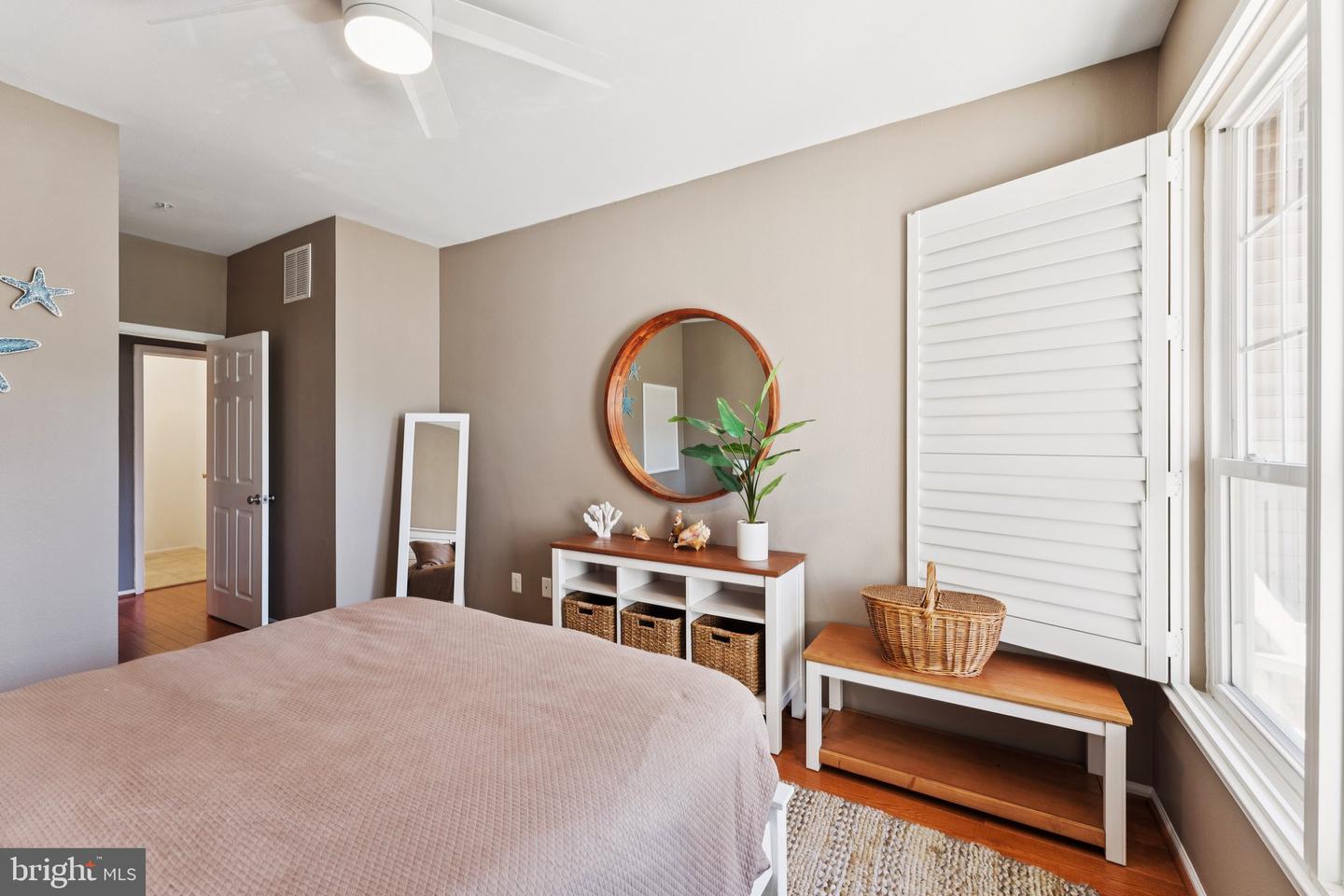 1600 SPRING GATE DR #2315, MCLEAN, Virginia 22102, 2 Bedrooms Bedrooms, ,2 BathroomsBathrooms,Residential,For sale,1600 SPRING GATE DR #2315,VAFX2276254 MLS # VAFX2276254 1600 SPRING GATE DR #2315, MCLEAN, Virginia 22102, 2 Bedrooms Bedrooms, ,2 BathroomsBathrooms,Residential,For sale,1600 SPRING GATE DR #2315,VAFX2276254 MLS # VAFX2276254