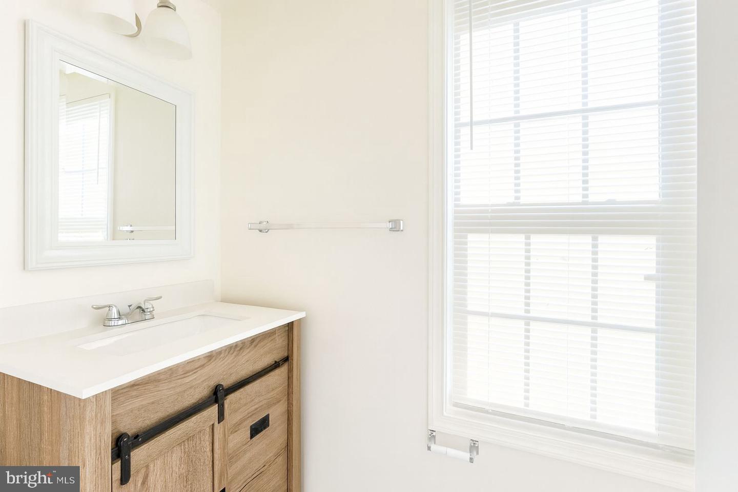 6129 FRANCONIA STATION LN, ALEXANDRIA, Virginia 22310, 5 Bedrooms Bedrooms, ,5 BathroomsBathrooms,Residential,For sale,6129 FRANCONIA STATION LN,VAFX2276270 MLS # VAFX2276270 6129 FRANCONIA STATION LN, ALEXANDRIA, Virginia 22310, 5 Bedrooms Bedrooms, ,5 BathroomsBathrooms,Residential,For sale,6129 FRANCONIA STATION LN,VAFX2276270 MLS # VAFX2276270