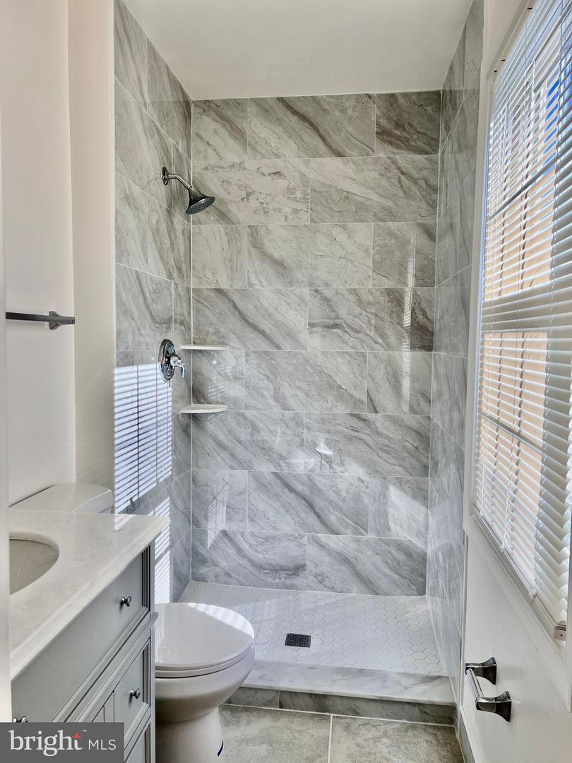 6129 FRANCONIA STATION LN, ALEXANDRIA, Virginia 22310, 5 Bedrooms Bedrooms, ,5 BathroomsBathrooms,Residential,For sale,6129 FRANCONIA STATION LN,VAFX2276270 MLS # VAFX2276270 6129 FRANCONIA STATION LN, ALEXANDRIA, Virginia 22310, 5 Bedrooms Bedrooms, ,5 BathroomsBathrooms,Residential,For sale,6129 FRANCONIA STATION LN,VAFX2276270 MLS # VAFX2276270