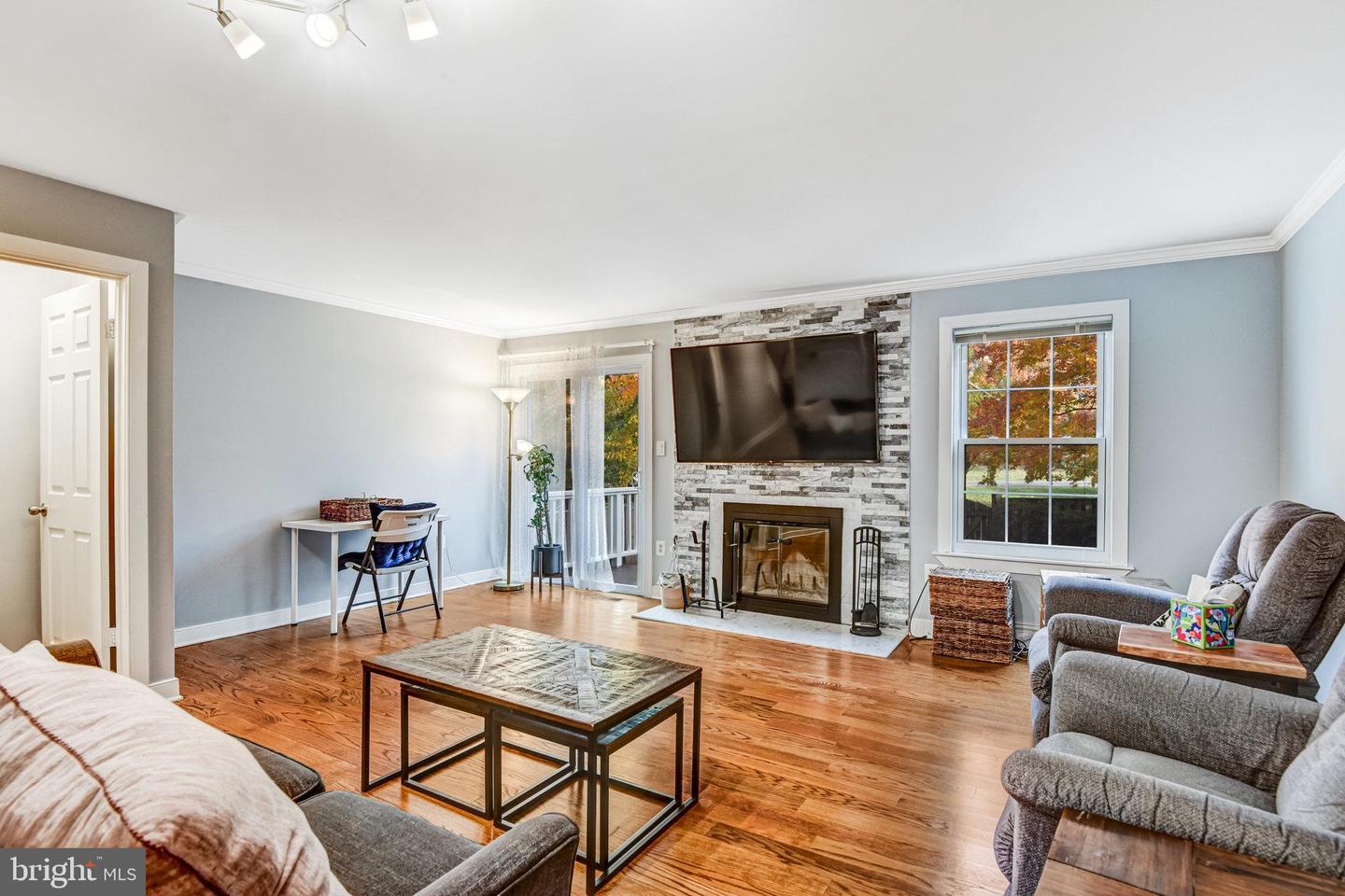 10344 GRANITE CREEK LN, OAKTON, Virginia 22124, 4 Bedrooms Bedrooms, ,3 BathroomsBathrooms,Residential,For sale,10344 GRANITE CREEK LN,VAFX2276468 MLS # VAFX2276468 10344 GRANITE CREEK LN, OAKTON, Virginia 22124, 4 Bedrooms Bedrooms, ,3 BathroomsBathrooms,Residential,For sale,10344 GRANITE CREEK LN,VAFX2276468 MLS # VAFX2276468