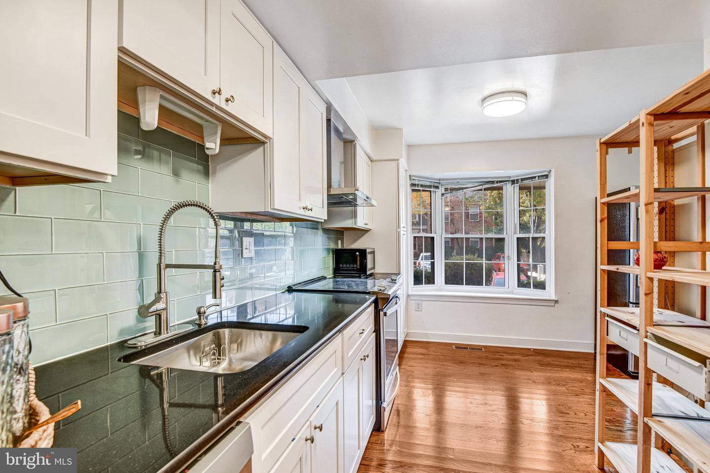 10344 GRANITE CREEK LN, OAKTON, Virginia 22124, 4 Bedrooms Bedrooms, ,3 BathroomsBathrooms,Residential,For sale,10344 GRANITE CREEK LN,VAFX2276468 MLS # VAFX2276468 10344 GRANITE CREEK LN, OAKTON, Virginia 22124, 4 Bedrooms Bedrooms, ,3 BathroomsBathrooms,Residential,For sale,10344 GRANITE CREEK LN,VAFX2276468 MLS # VAFX2276468