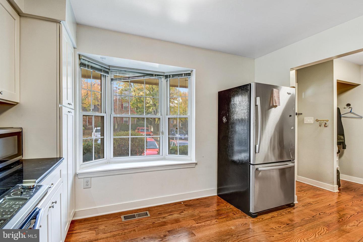 10344 GRANITE CREEK LN, OAKTON, Virginia 22124, 4 Bedrooms Bedrooms, ,3 BathroomsBathrooms,Residential,For sale,10344 GRANITE CREEK LN,VAFX2276468 MLS # VAFX2276468 10344 GRANITE CREEK LN, OAKTON, Virginia 22124, 4 Bedrooms Bedrooms, ,3 BathroomsBathrooms,Residential,For sale,10344 GRANITE CREEK LN,VAFX2276468 MLS # VAFX2276468