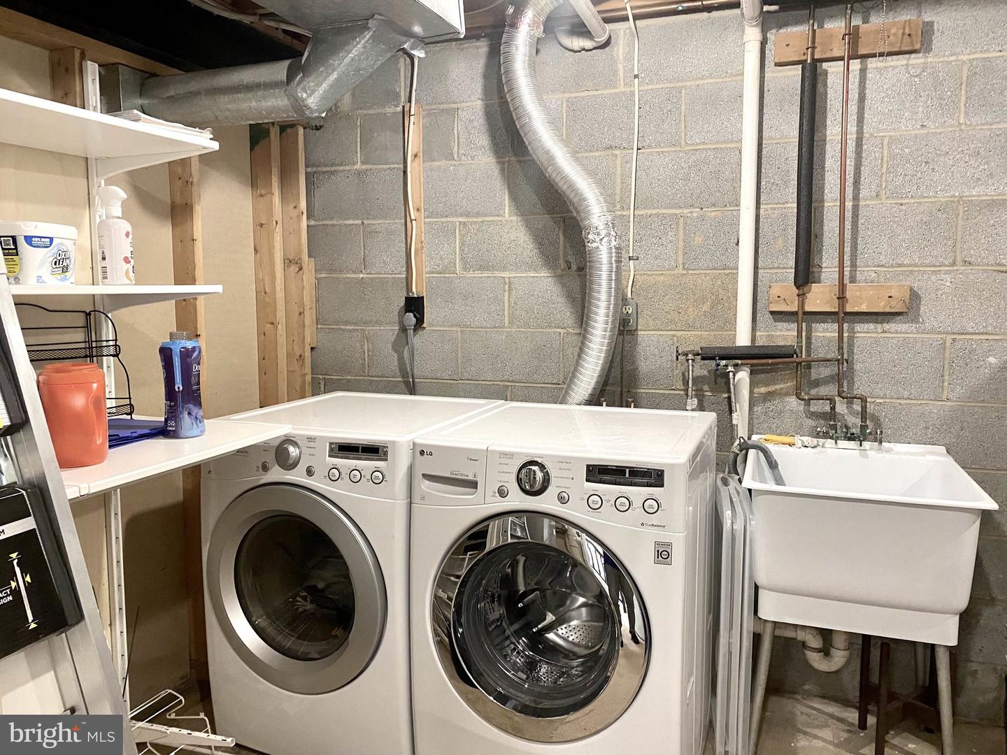 10344 GRANITE CREEK LN, OAKTON, Virginia 22124, 4 Bedrooms Bedrooms, ,3 BathroomsBathrooms,Residential,For sale,10344 GRANITE CREEK LN,VAFX2276468 MLS # VAFX2276468 10344 GRANITE CREEK LN, OAKTON, Virginia 22124, 4 Bedrooms Bedrooms, ,3 BathroomsBathrooms,Residential,For sale,10344 GRANITE CREEK LN,VAFX2276468 MLS # VAFX2276468