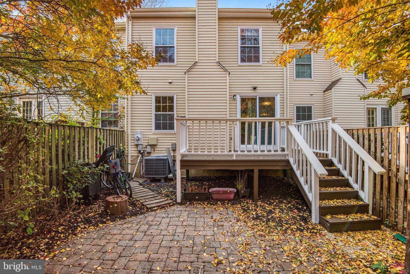 10344 GRANITE CREEK LN, OAKTON, Virginia 22124, 4 Bedrooms Bedrooms, ,3 BathroomsBathrooms,Residential,For sale,10344 GRANITE CREEK LN,VAFX2276468 MLS # VAFX2276468 10344 GRANITE CREEK LN, OAKTON, Virginia 22124, 4 Bedrooms Bedrooms, ,3 BathroomsBathrooms,Residential,For sale,10344 GRANITE CREEK LN,VAFX2276468 MLS # VAFX2276468