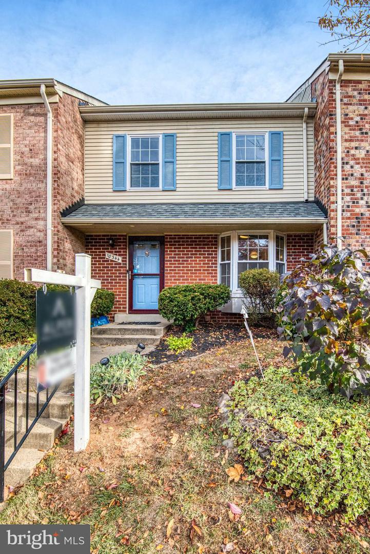 10344 GRANITE CREEK LN, OAKTON, Virginia 22124, 4 Bedrooms Bedrooms, ,3 BathroomsBathrooms,Residential,For sale,10344 GRANITE CREEK LN,VAFX2276468 MLS # VAFX2276468 10344 GRANITE CREEK LN, OAKTON, Virginia 22124, 4 Bedrooms Bedrooms, ,3 BathroomsBathrooms,Residential,For sale,10344 GRANITE CREEK LN,VAFX2276468 MLS # VAFX2276468