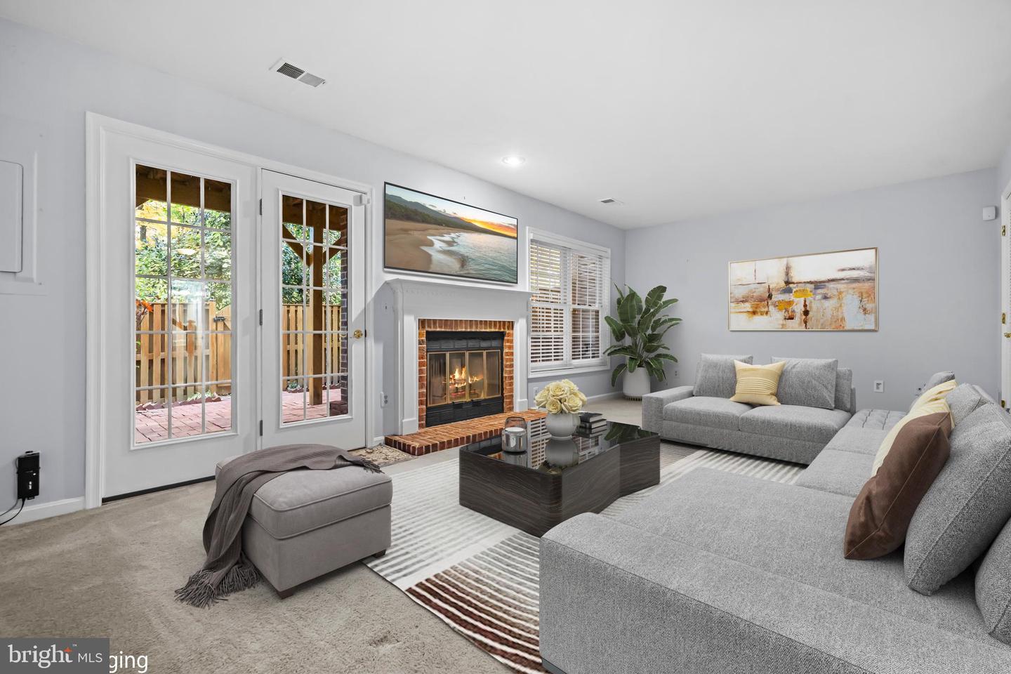 6631 DUNWICH WAY, ALEXANDRIA, Virginia 22315, 3 Bedrooms Bedrooms, ,3 BathroomsBathrooms,Residential,For sale,6631 DUNWICH WAY,VAFX2276546 MLS # VAFX2276546 6631 DUNWICH WAY, ALEXANDRIA, Virginia 22315, 3 Bedrooms Bedrooms, ,3 BathroomsBathrooms,Residential,For sale,6631 DUNWICH WAY,VAFX2276546 MLS # VAFX2276546