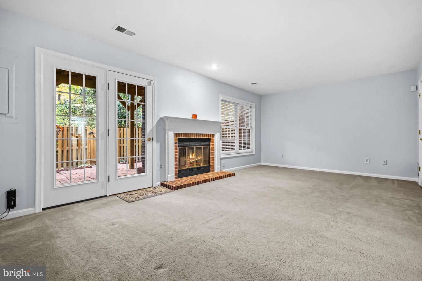 6631 DUNWICH WAY, ALEXANDRIA, Virginia 22315, 3 Bedrooms Bedrooms, ,3 BathroomsBathrooms,Residential,For sale,6631 DUNWICH WAY,VAFX2276546 MLS # VAFX2276546 6631 DUNWICH WAY, ALEXANDRIA, Virginia 22315, 3 Bedrooms Bedrooms, ,3 BathroomsBathrooms,Residential,For sale,6631 DUNWICH WAY,VAFX2276546 MLS # VAFX2276546